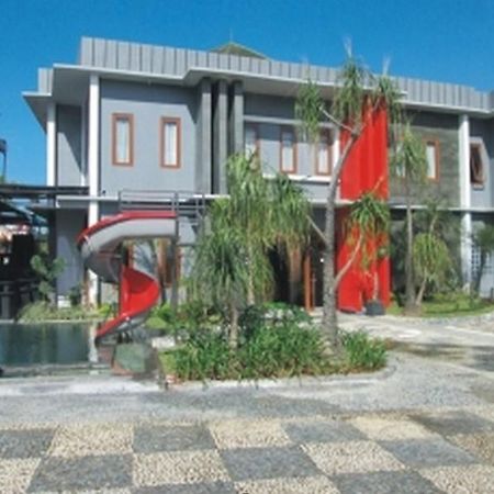 Mirda Gratia Hotel & Convention Cisarua Exterior photo
