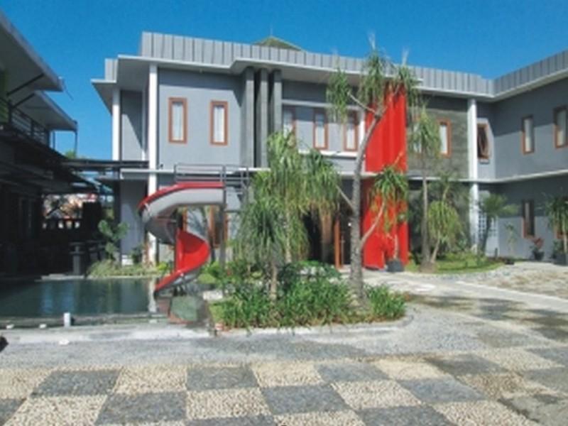 Mirda Gratia Hotel & Convention Cisarua Exterior photo