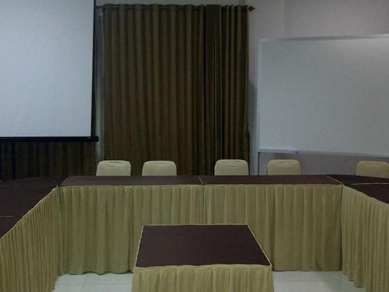 Mirda Gratia Hotel & Convention Cisarua Exterior photo